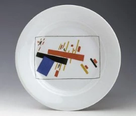 OCTOBER REVOLUTION AND PORCELAIN IN THE 1920S DE￼